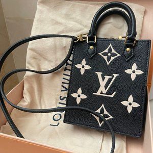 LV Petit Sac Plat 🖤